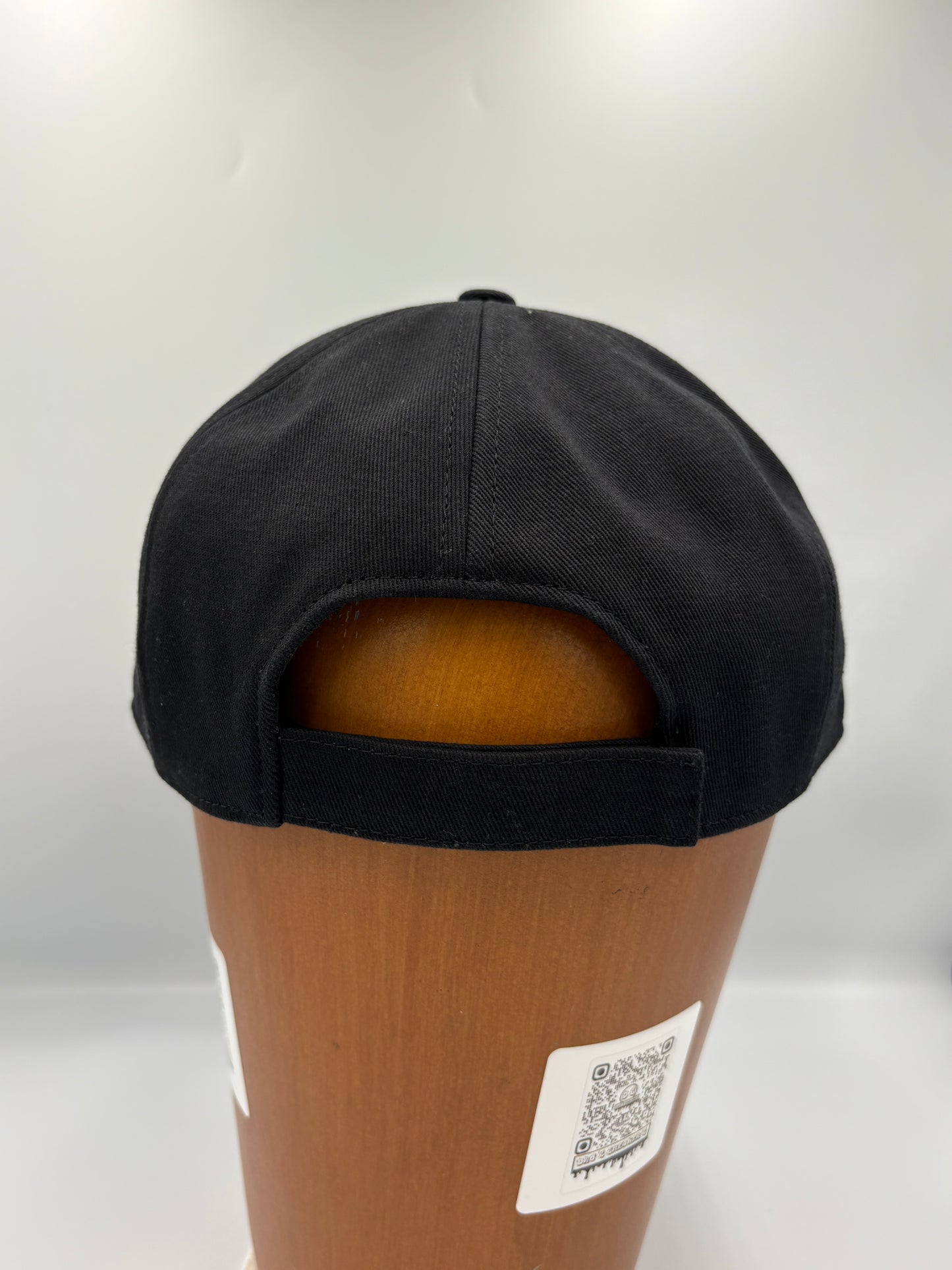 Versace black white cap
