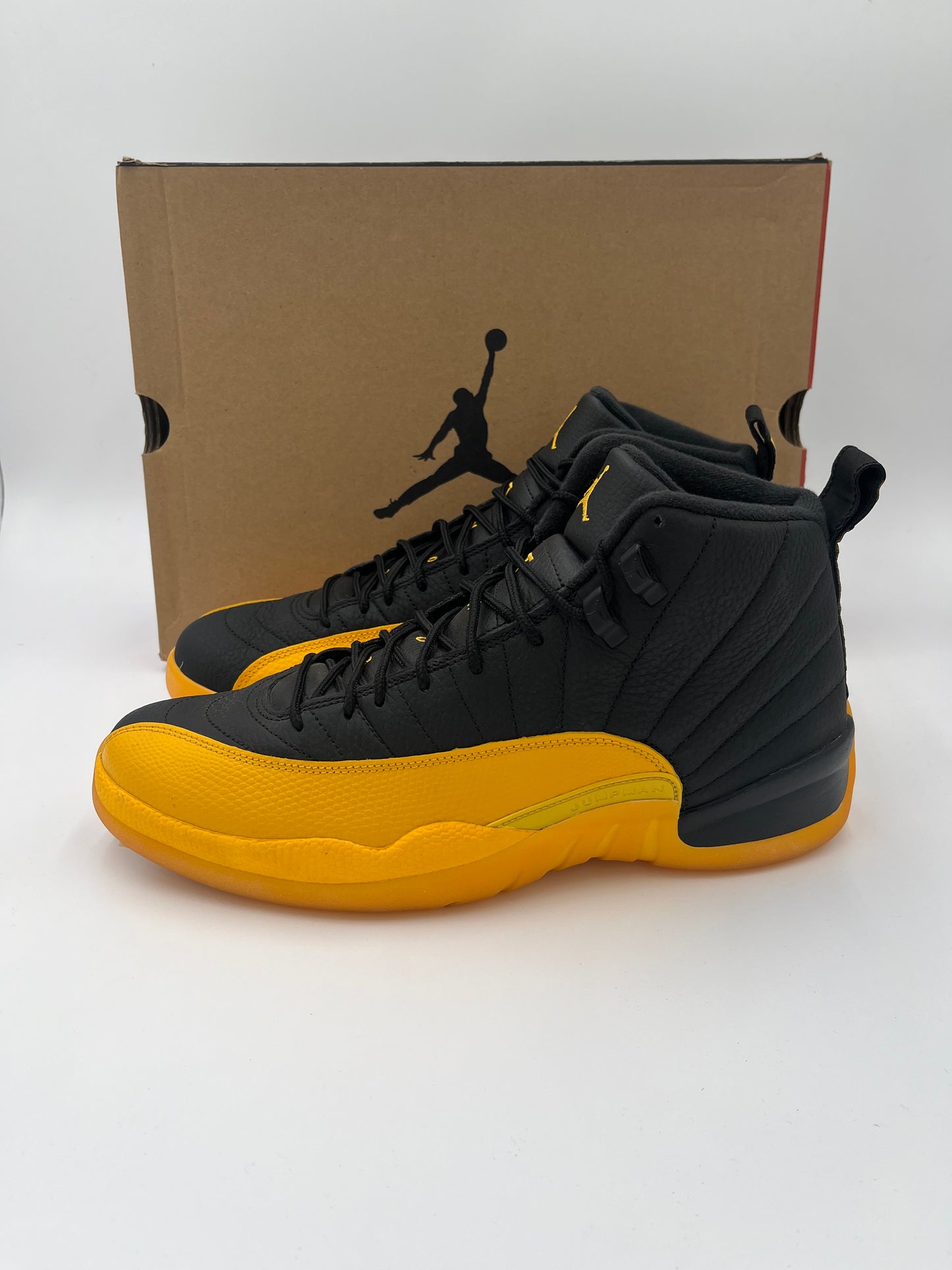 Jordan 12 University Gold