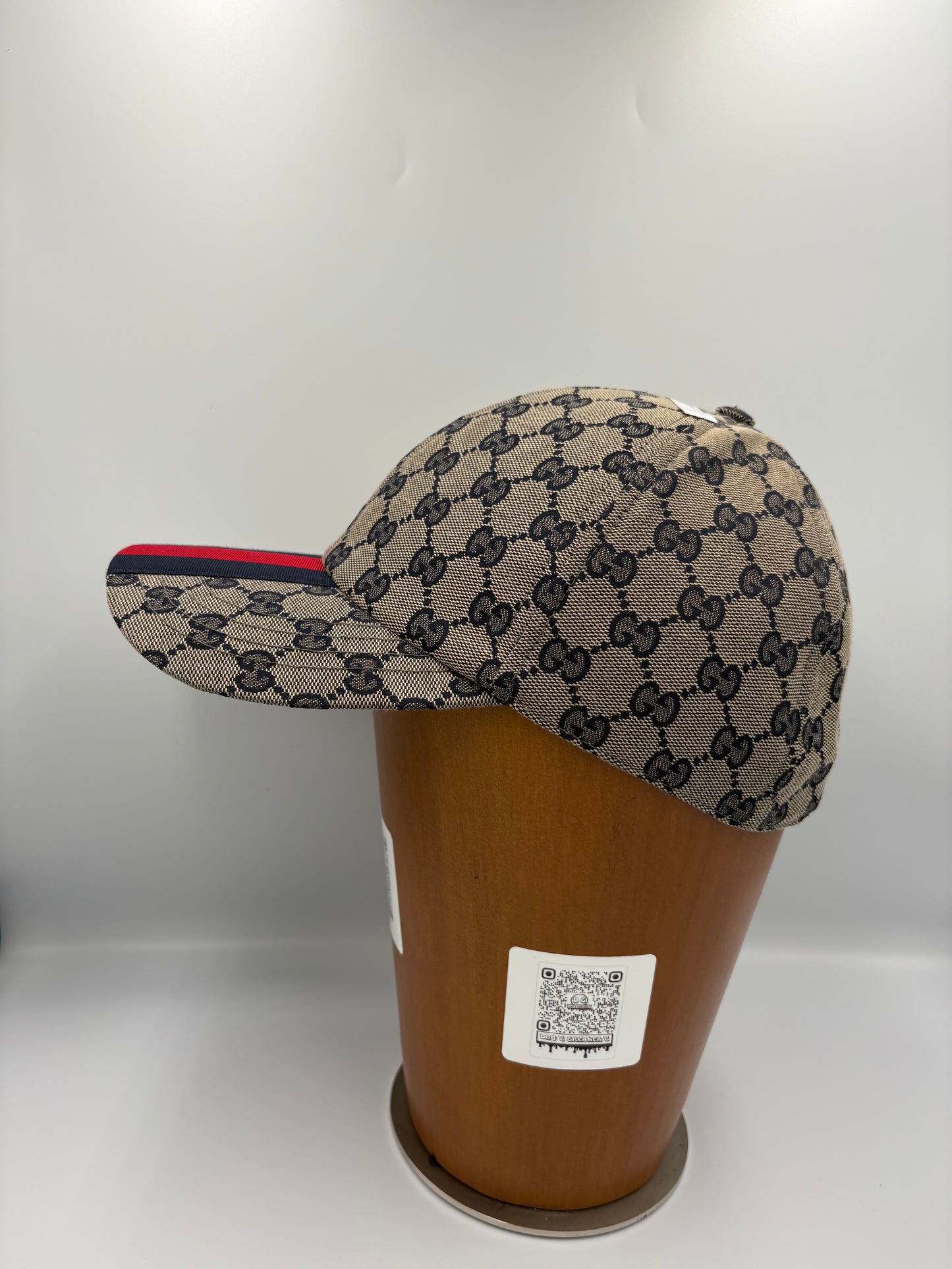 Gucci navy monogram cap