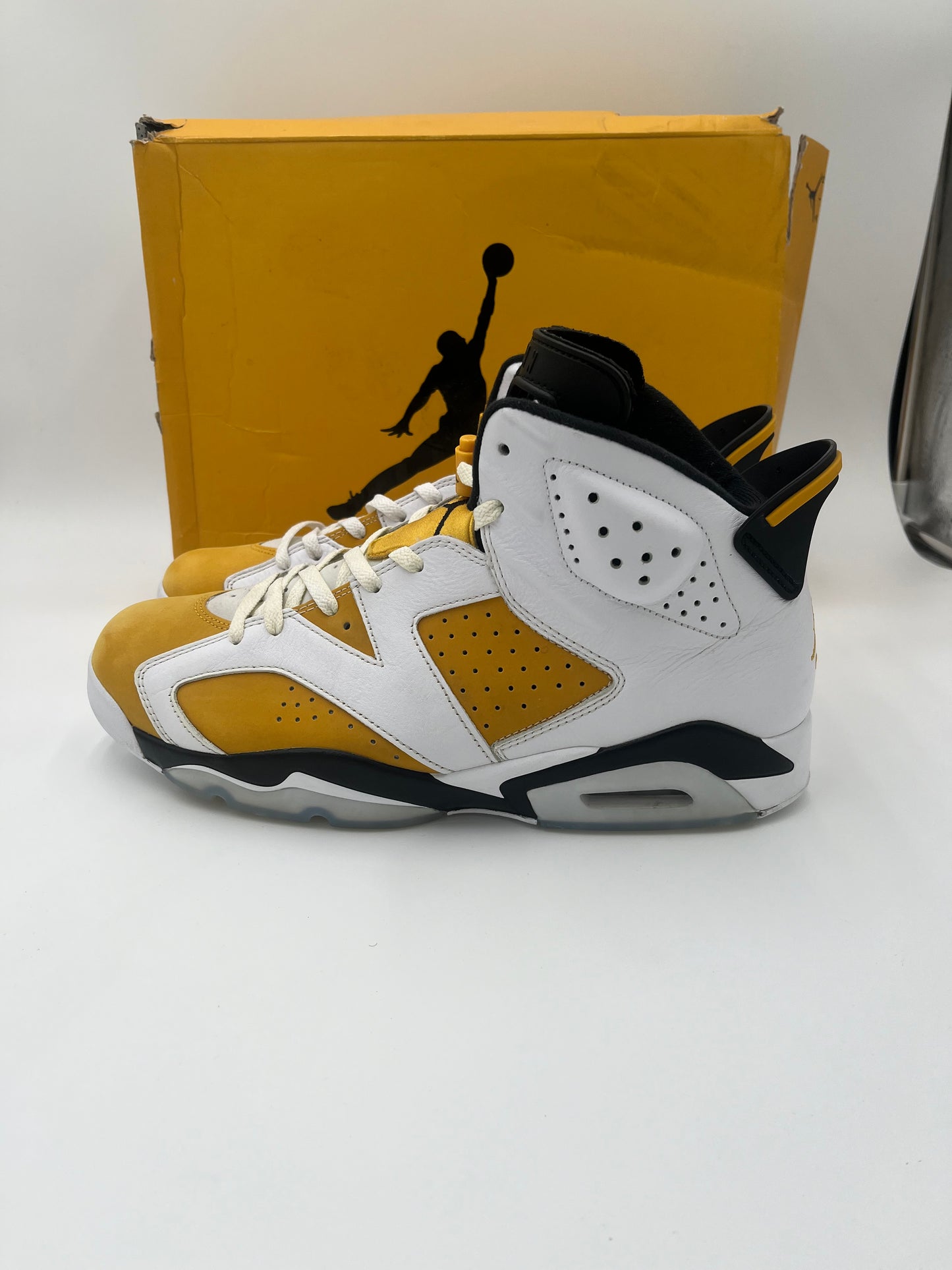 Jordan 6 ochre