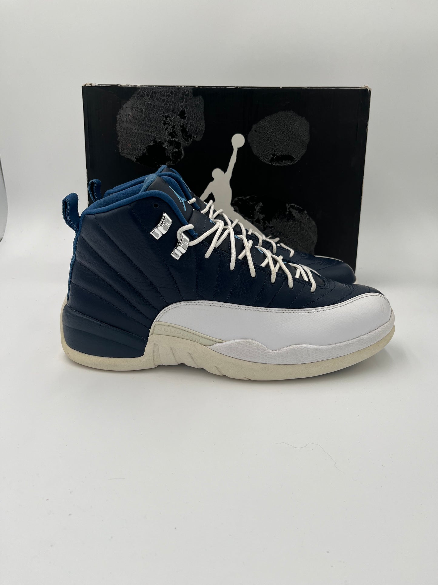 Jordan 12 obsidian