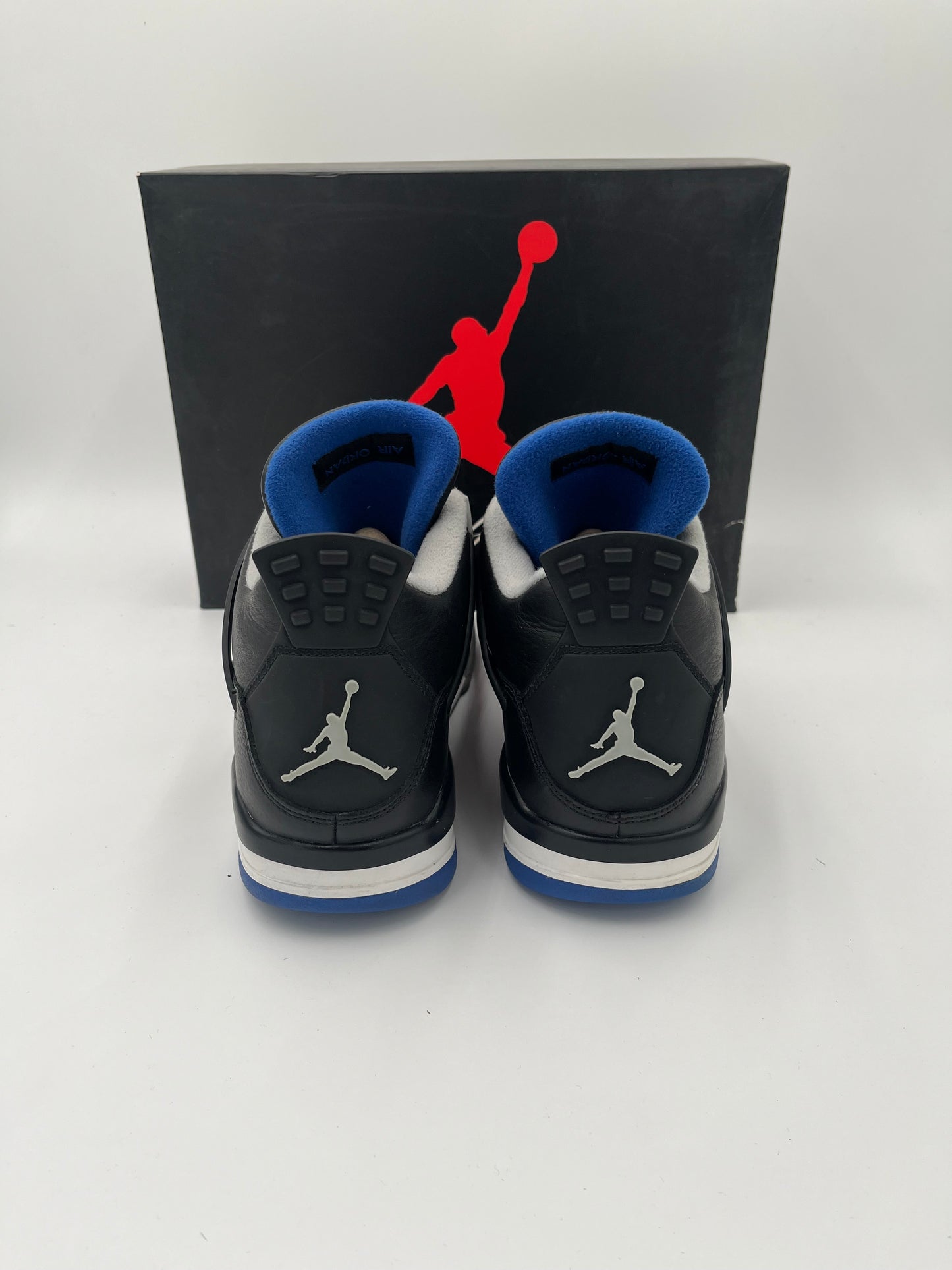 Jordan 4 alternate motorsport
