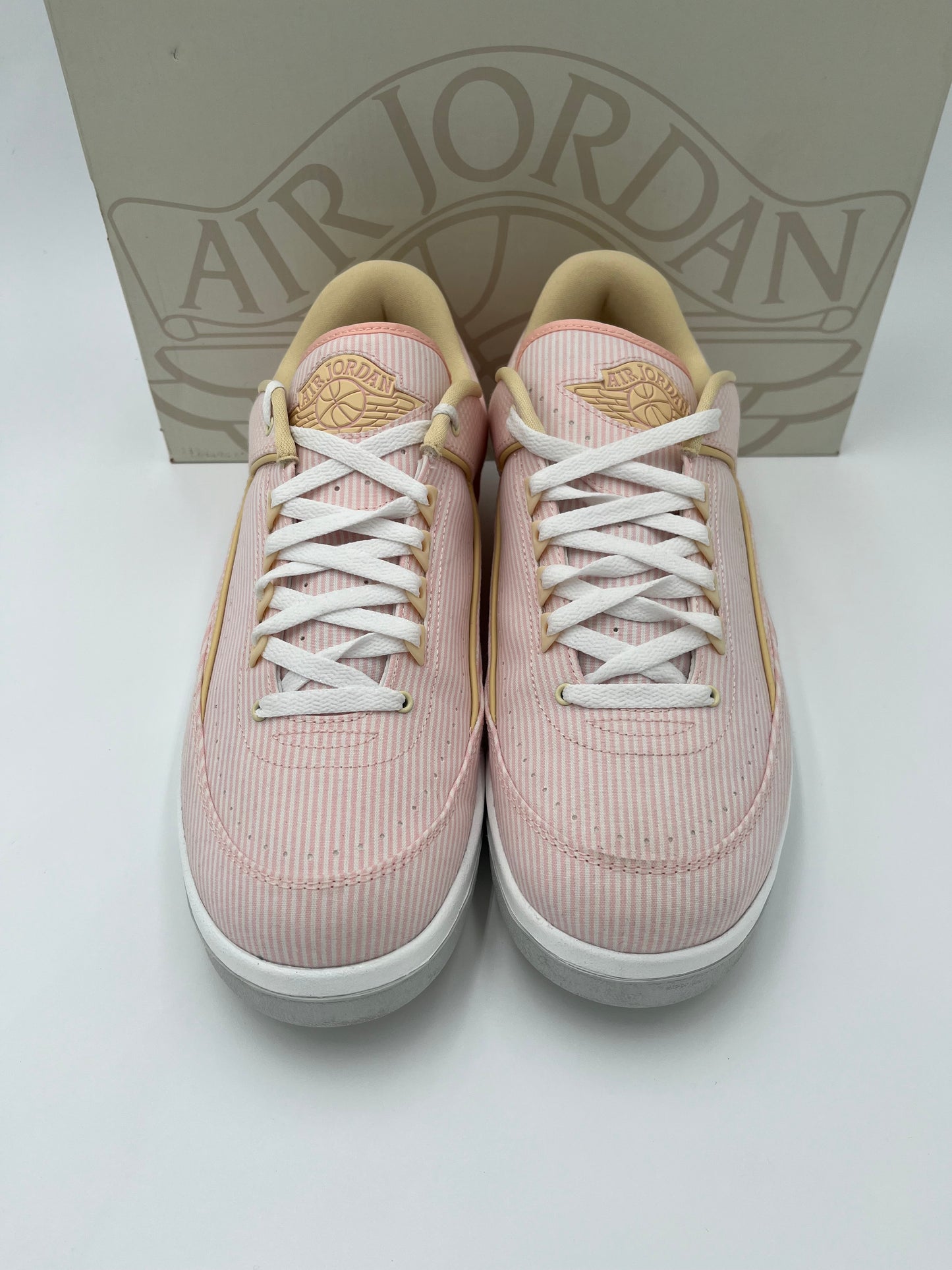 Jordan 2 atmosphere
