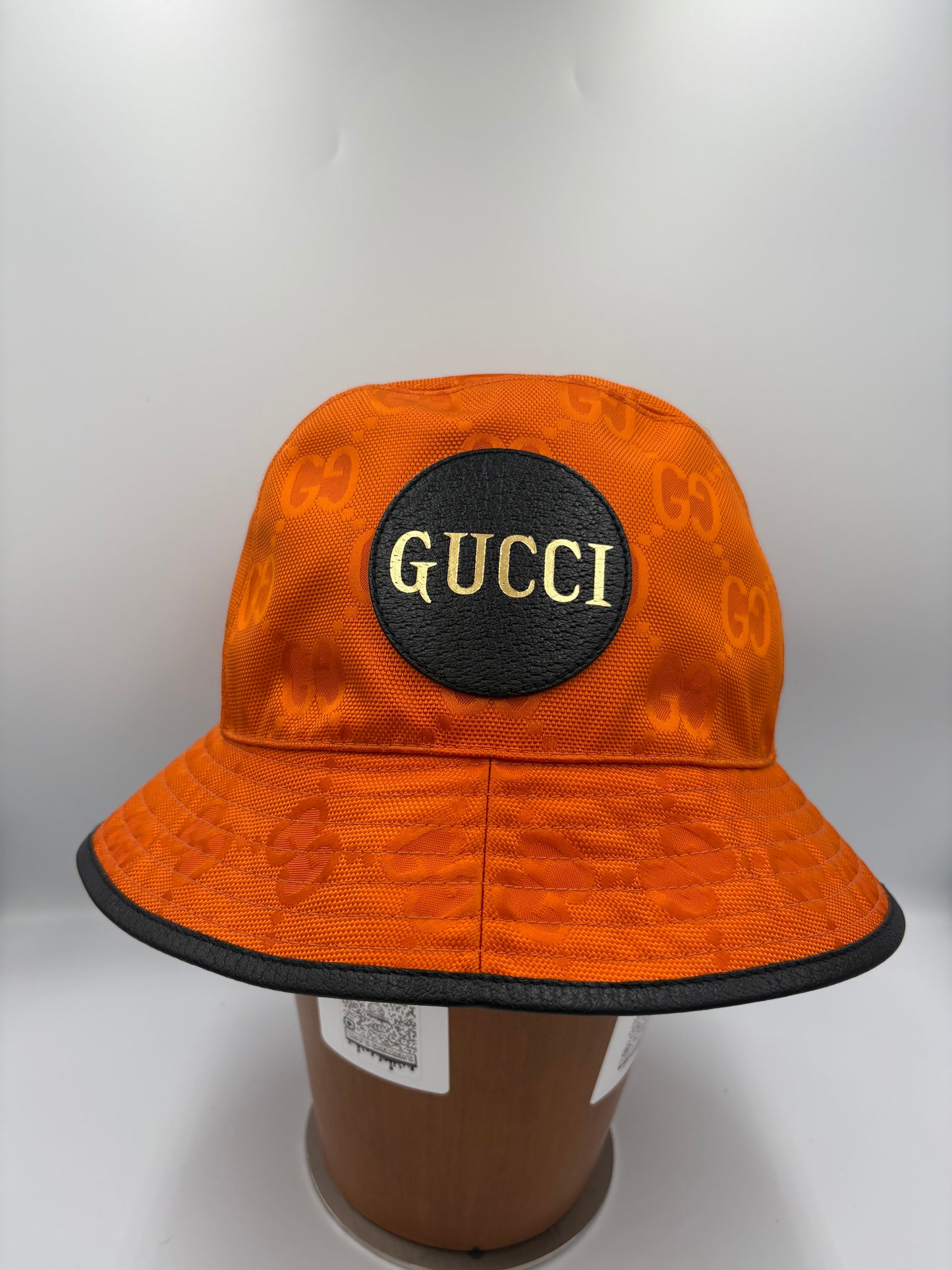 Gucci off the grid bucket hat