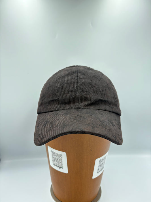 Louie Vuitton monogram Cap