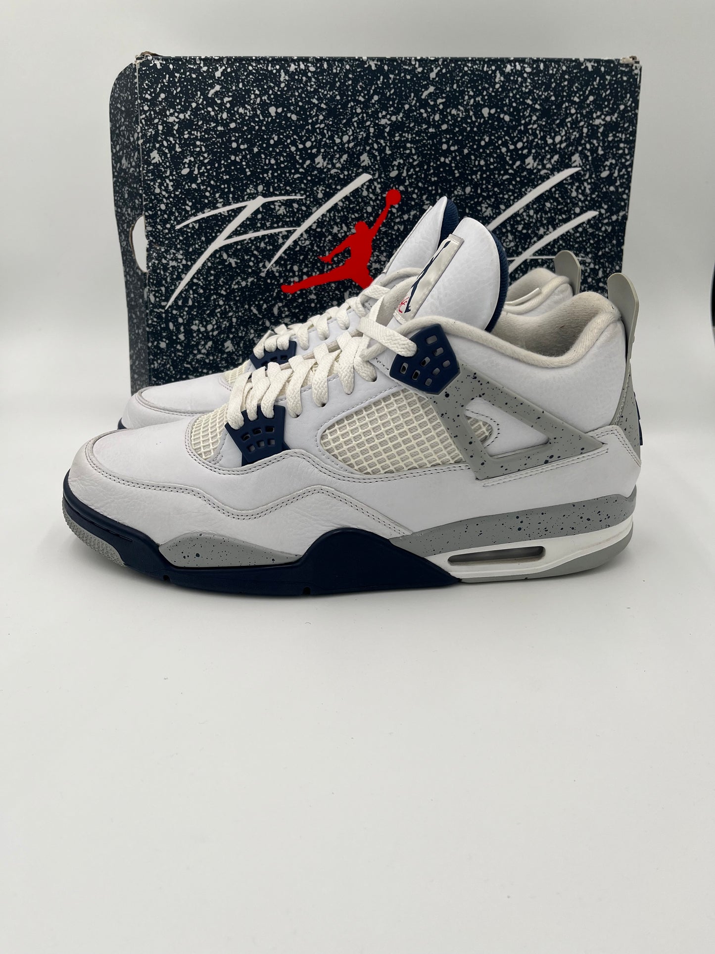 Jordan 4 Midnight Navy