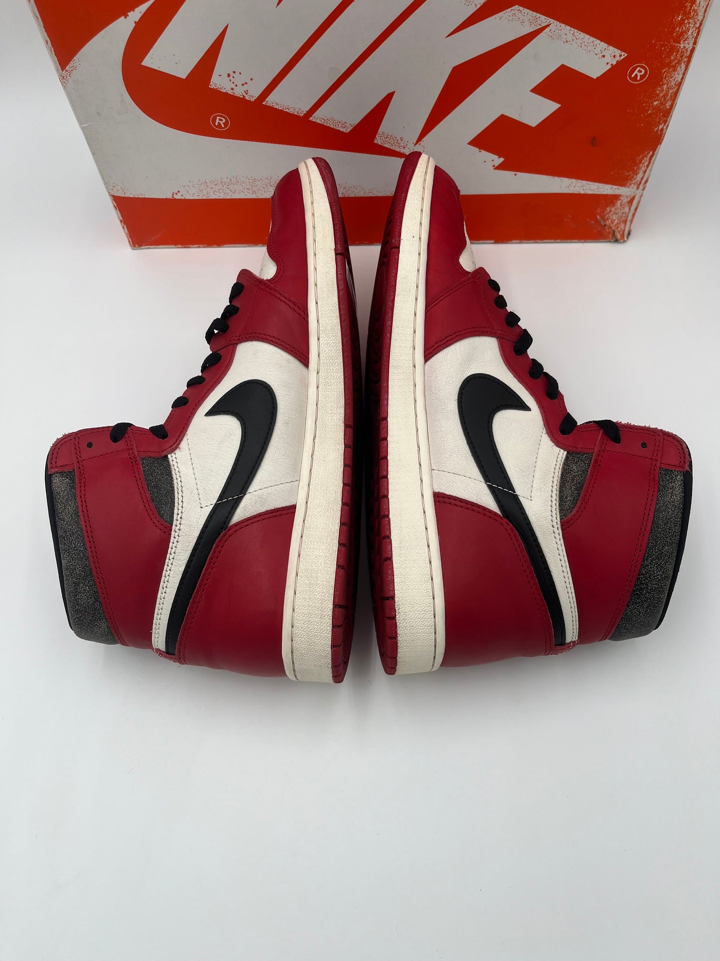 Jordan 1 lost & found