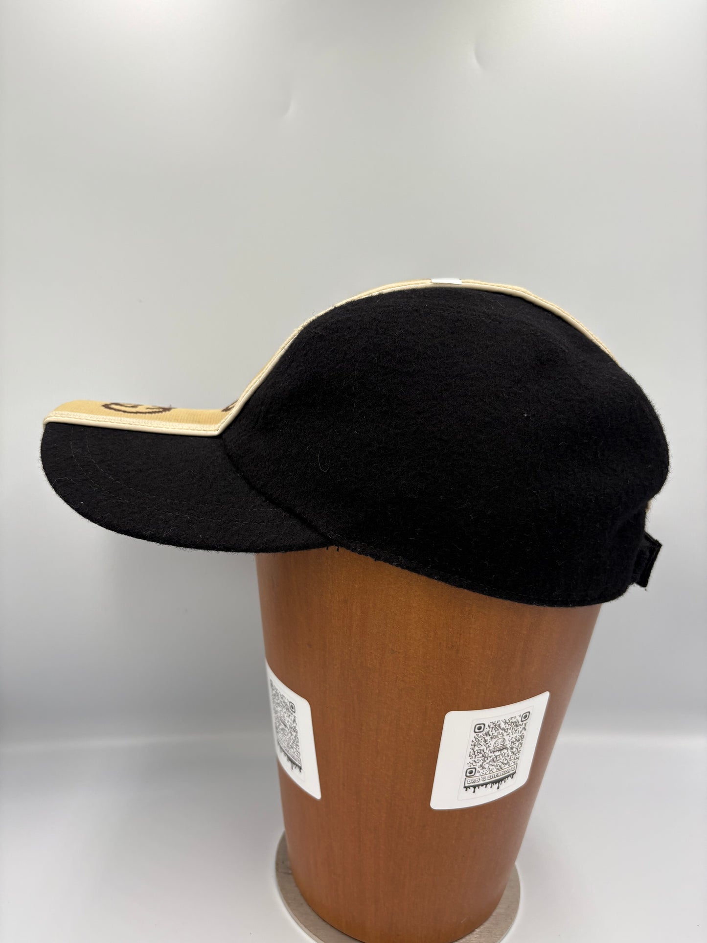 Gucci GG stripe cap